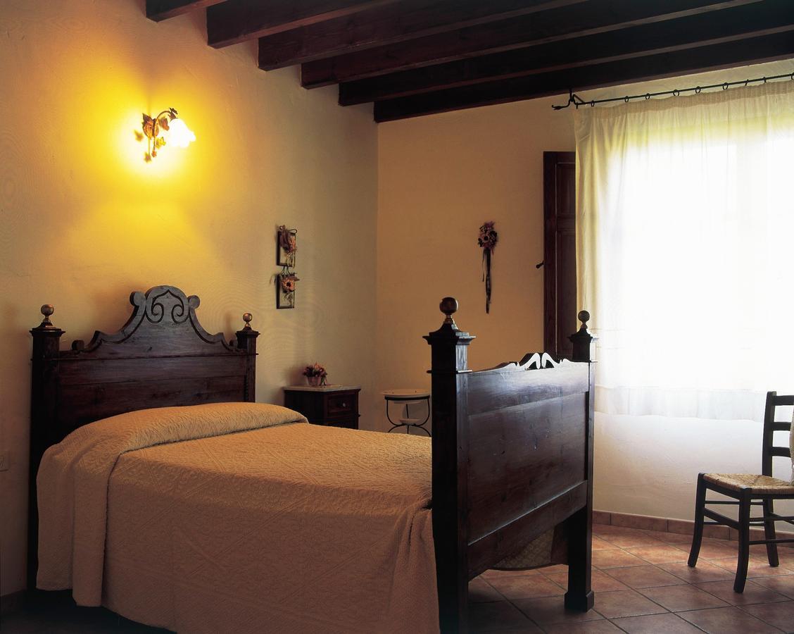Country Hotel Mandra Edera Abbasanta Екстериор снимка